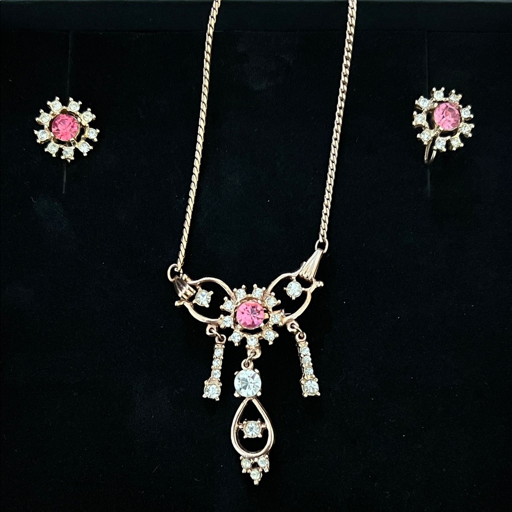 Elegant Pink and Gold Necklace and Earring Set